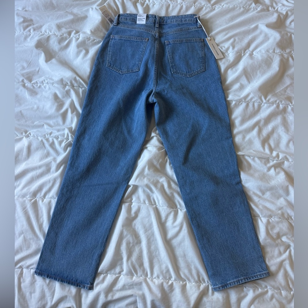 Aritzia | Denim Forum Rowan Curve-fit Super Hi Straight Ankle Jean - Picture 3 of 5